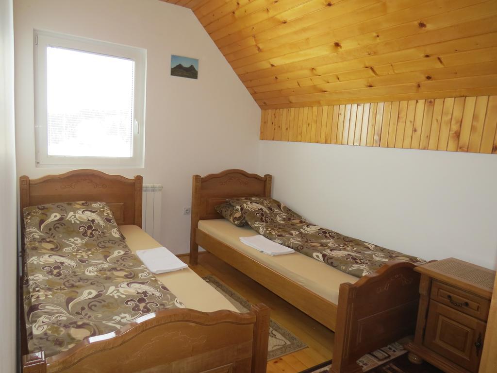 Rooms And Bungalows Sreten Zugic Žabljak Habitación foto