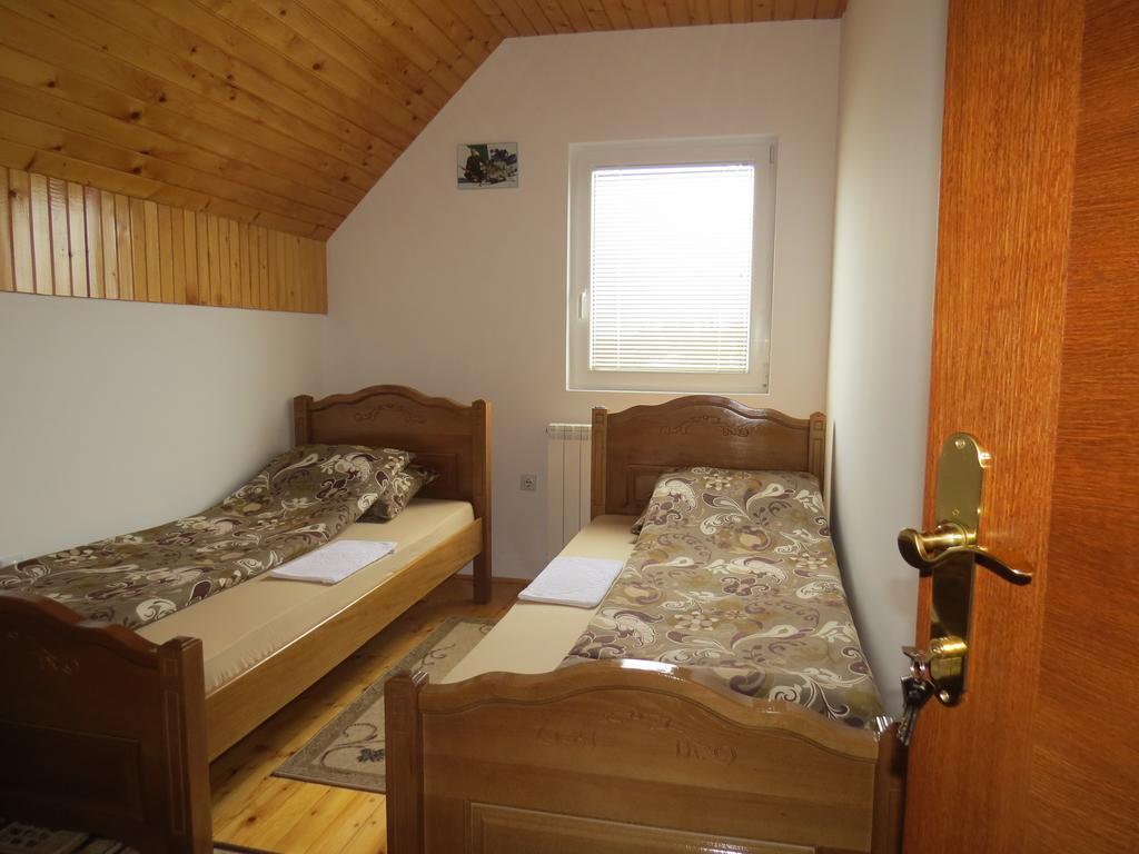 Rooms And Bungalows Sreten Zugic Žabljak Habitación foto